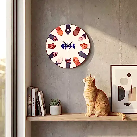Sevimli Kedi Patileri 30 cm Ahşap Duvar Saati