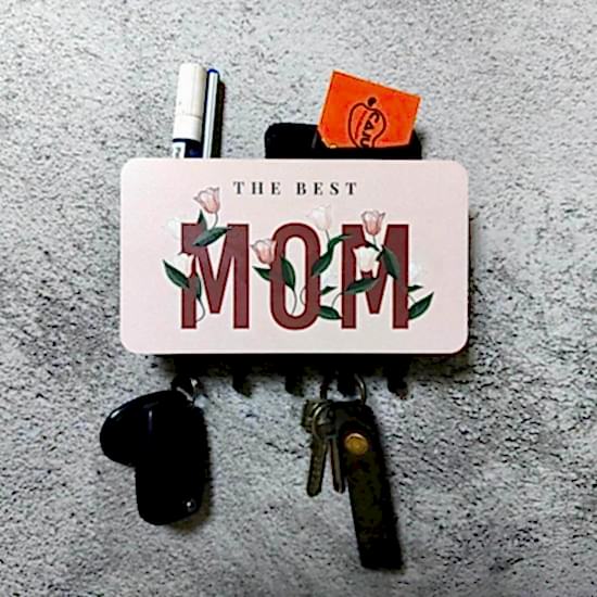 The Best Mom Anne Çiçek Resimli Bölmeli Anahtarlık Askılık Duvar Dekoru